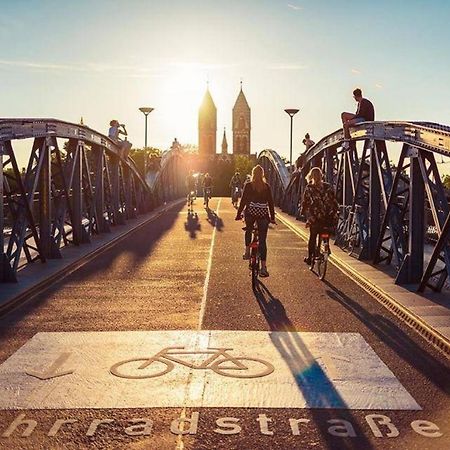 Studio Rome In Der Altstadt Διαμέρισμα Φράιμπουργκ Εξωτερικό φωτογραφία