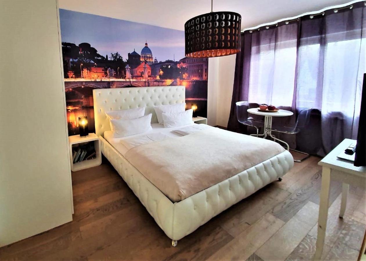Studio Rome In Der Altstadt Διαμέρισμα Φράιμπουργκ Εξωτερικό φωτογραφία